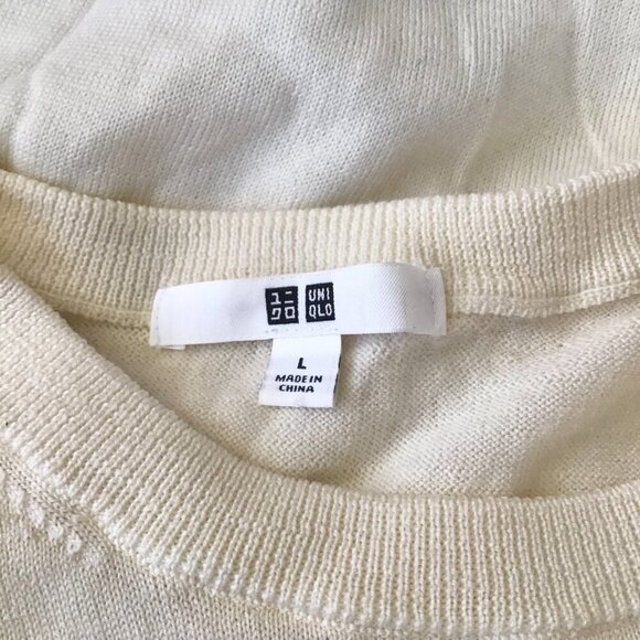 Women's Uniqlo Sweater L Ivory Super Soft Wool Pullover Long Sleeve Lightweight - Picture 11 of 13